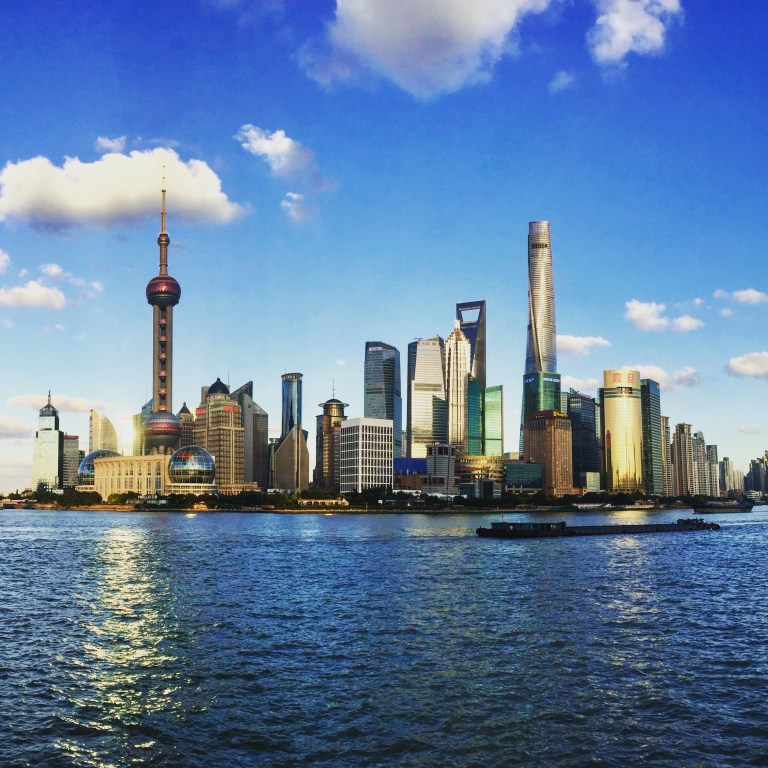 the-bund-christie-lee-2016